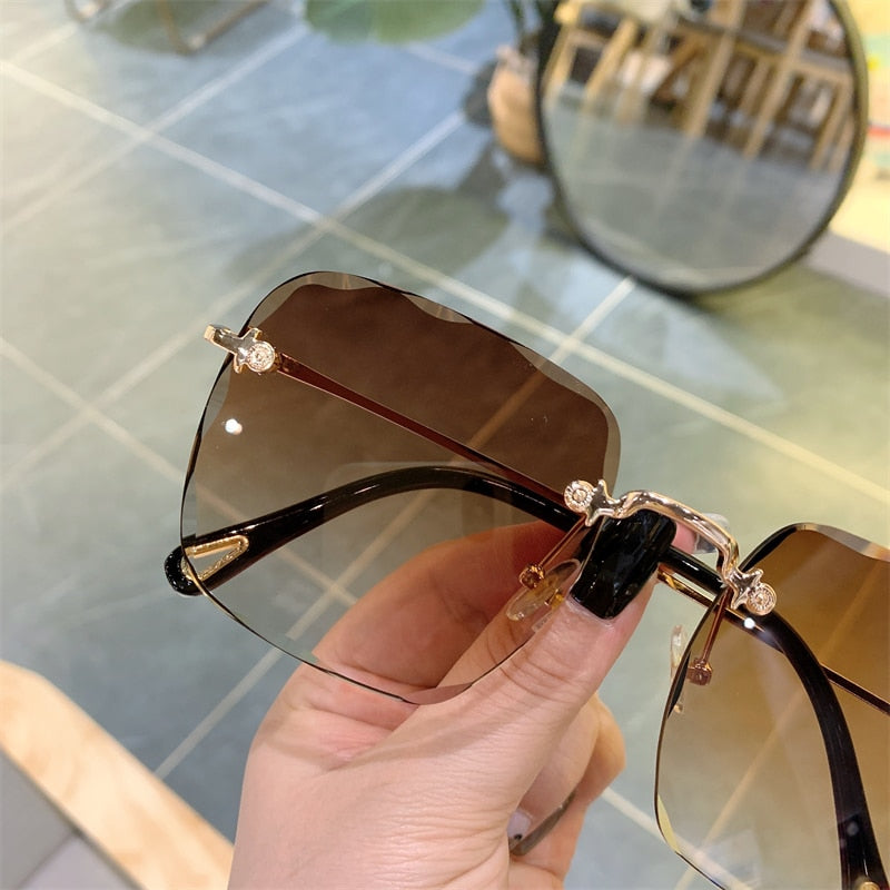 Womens Vintage Clip Frameless UV Sunglasses